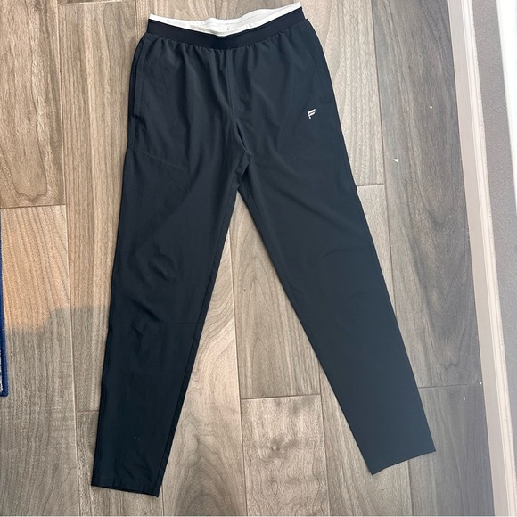 Fabletics The Fundamental Pants Women’s Black Stretch Sweat Wicking - Picture 1 of 7